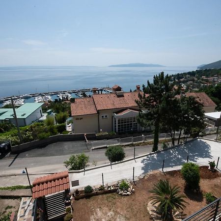 Apartman Rubinic Icici Bagian luar foto