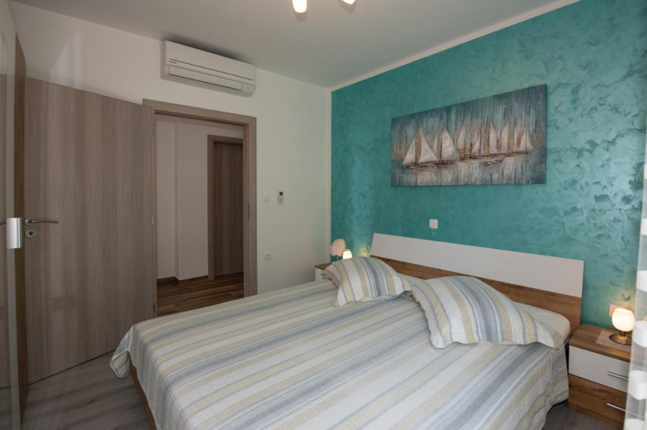 Apartman Rubinic Icici Bagian luar foto